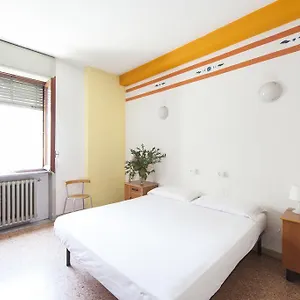 Hostel Ostellolinda, Milán